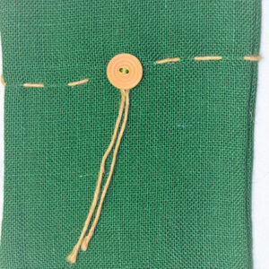 SÄCKCHEN MIT HOLZKNOPF SÄCKCHEN MIT HOLZKNOPF